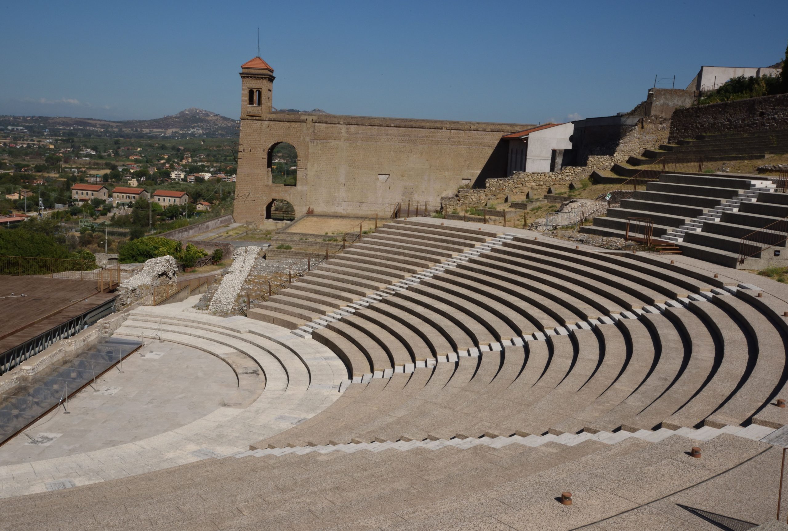 Santuario di ercole_teatro e torretta