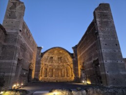 Villa Adriana, Sala dei Filosofi_notturna